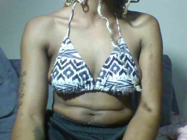 SweetsLolilta webcam