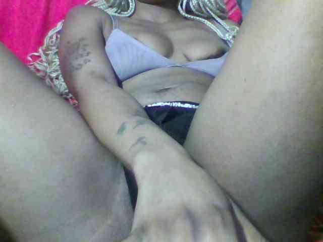 SweetsLolilta webcam