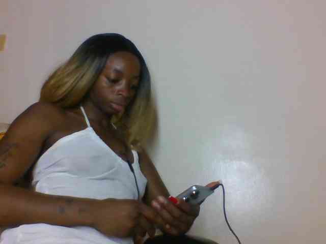 SweetsLolilta webcam