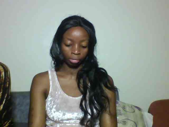 SweetsLolilta webcam