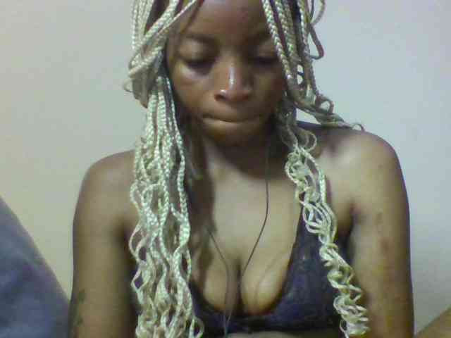 SweetsLolilta webcam