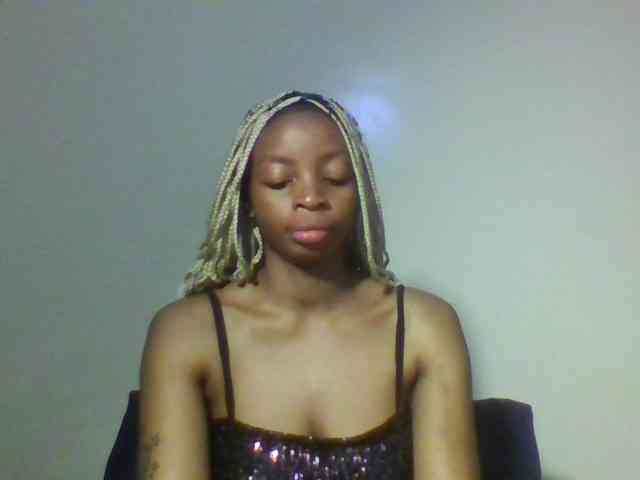 SweetsLolilta webcam