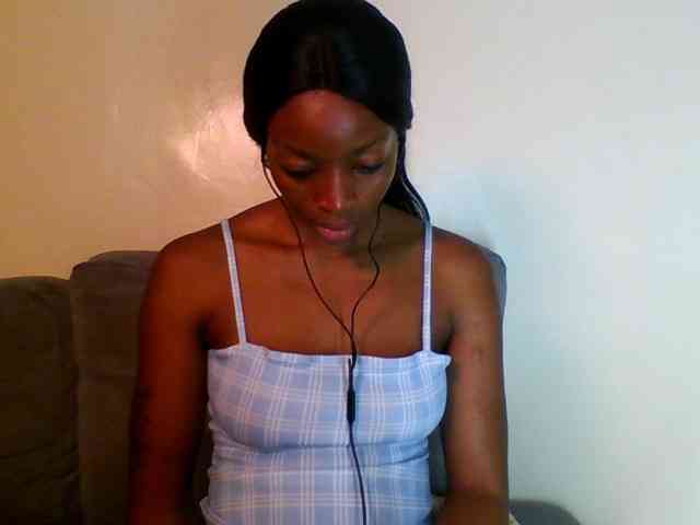 SweetsLolilta webcam