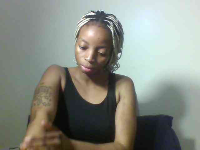 SweetsLolilta webcam