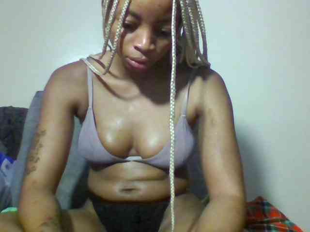 SweetsLolilta webcam