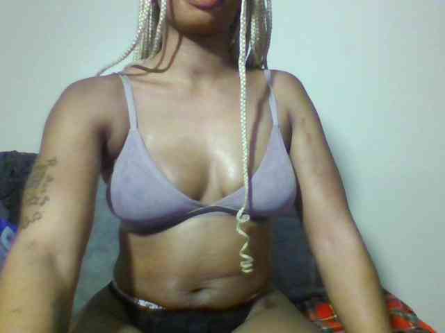 SweetsLolilta webcam