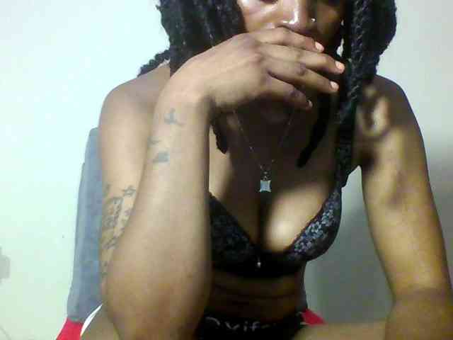 SweetsLolilta webcam