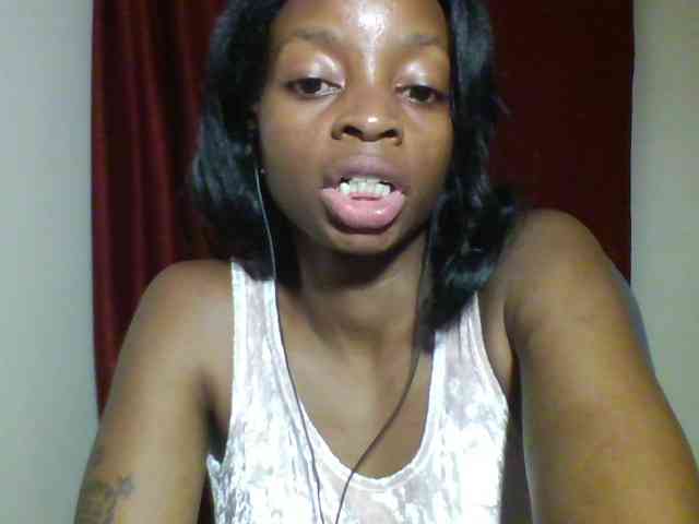 SweetsLolilta webcam