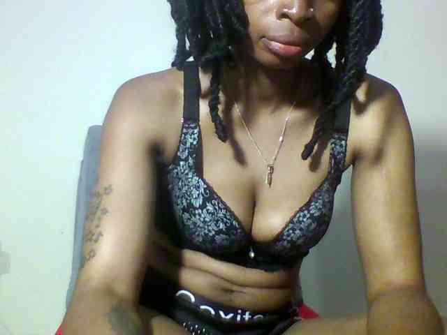 SweetsLolilta webcam