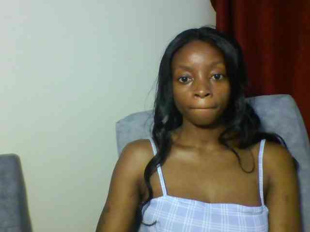 SweetsLolilta webcam