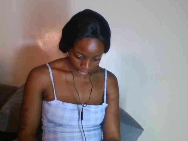 SweetsLolilta webcam