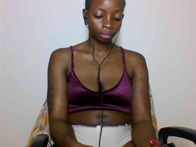 SweetsLolilta webcam