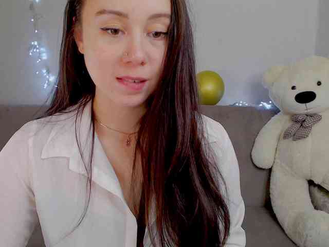 AlisiaShtorm webcam