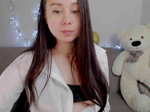 AlisiaShtorm webcam