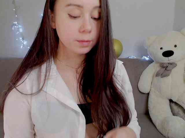 AlisiaShtorm webcam