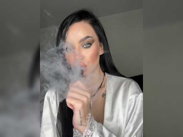 EvaDesire from BongaCams