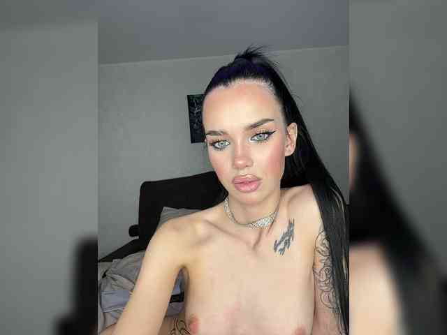 EvaDesire webcam