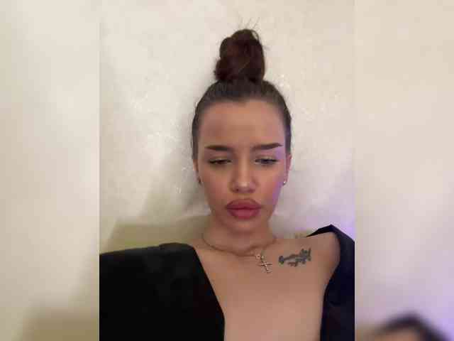 EvaDesire Live Webcam on BongaCams