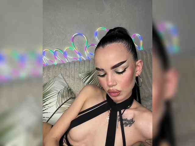 EvaDesire Live Webcam on BongaCams