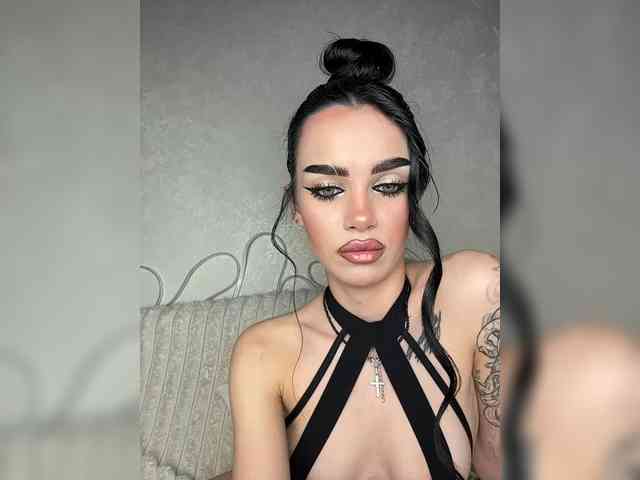 EvaDesire Live Webcam on BongaCams