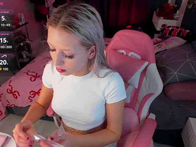 WhiteMinti webcam