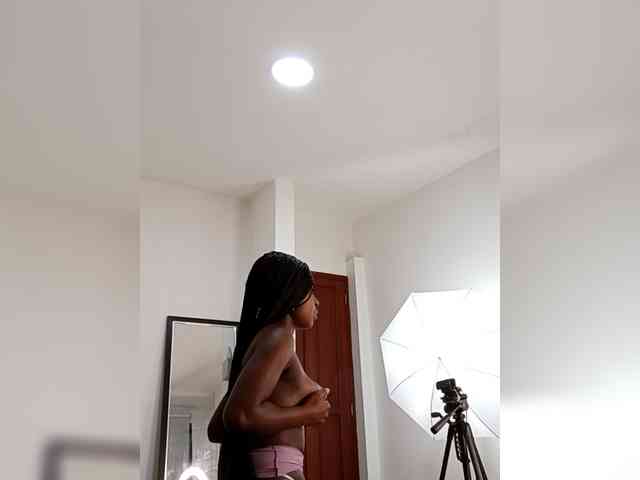 NataliiaRossa71 Live Webcam on BongaCams