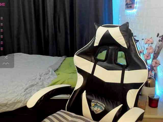 AmelieAndersen webcam
