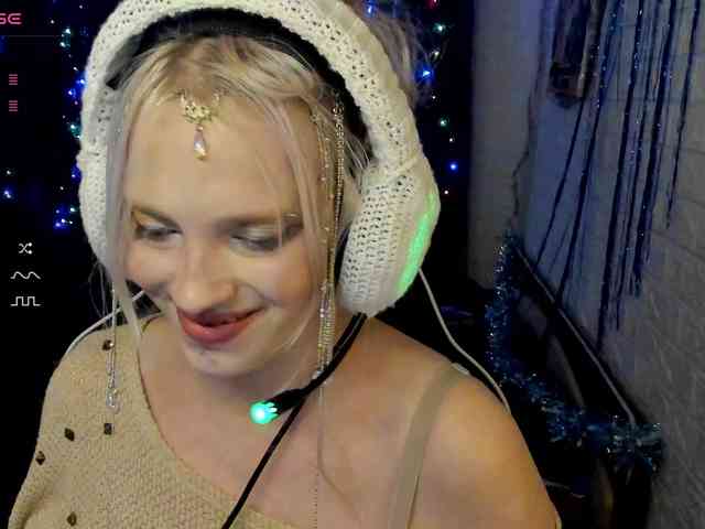 AmelieAndersen webcam