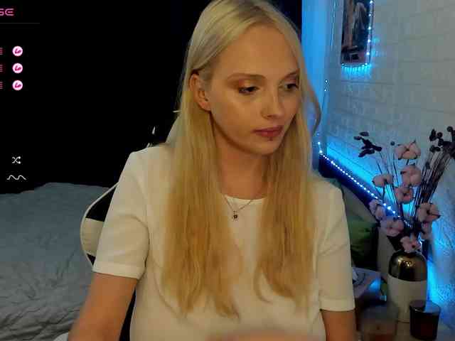 AmelieAndersen webcam