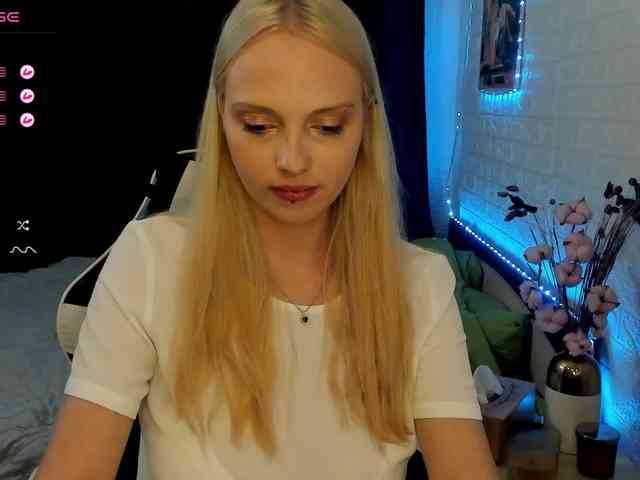AmelieAndersen webcam