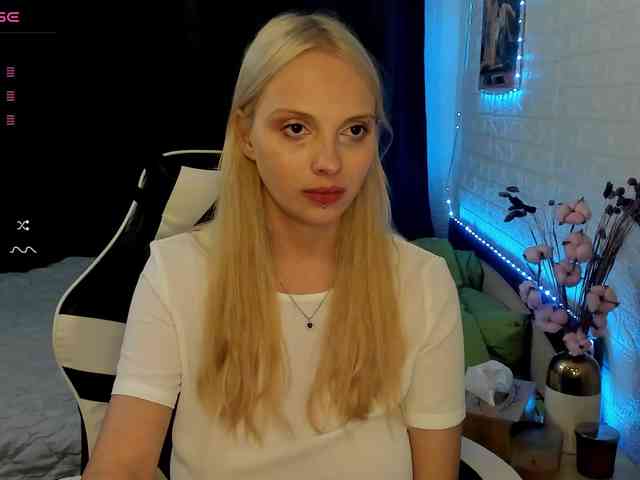 AmelieAndersen webcam