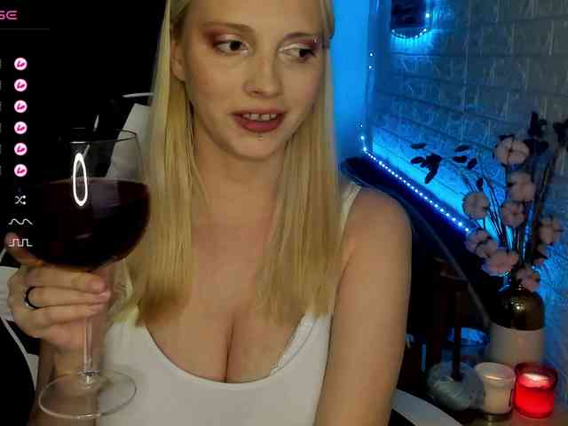 AmelieAndersen webcam