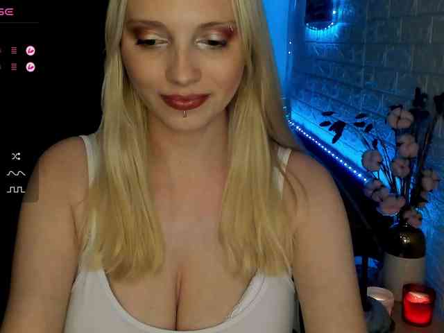 AmelieAndersen webcam