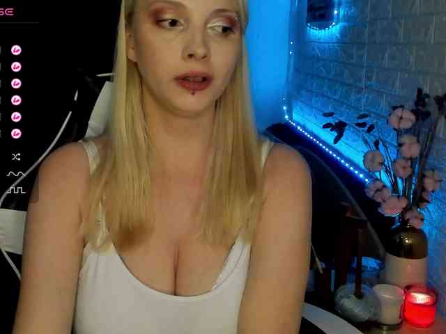 AmelieAndersen webcam