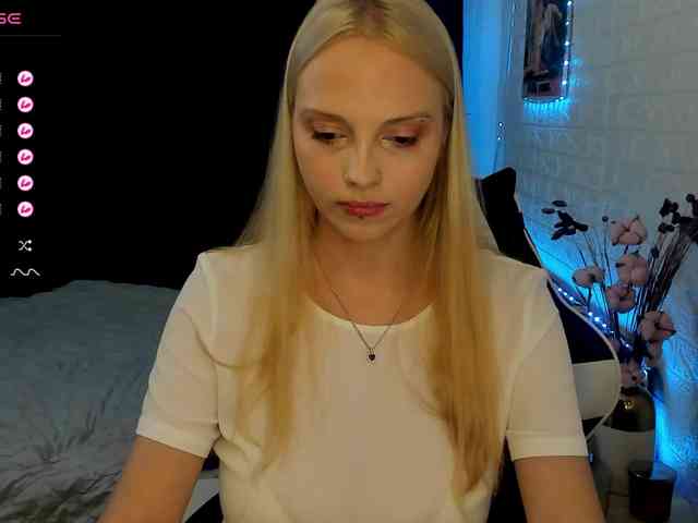 AmelieAndersen webcam