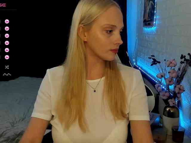 AmelieAndersen webcam