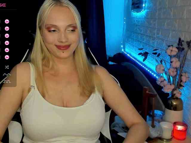 AmelieAndersen webcam