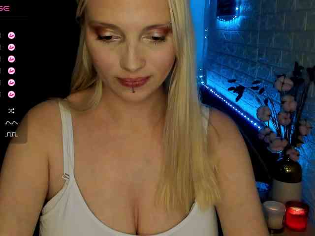 AmelieAndersen webcam