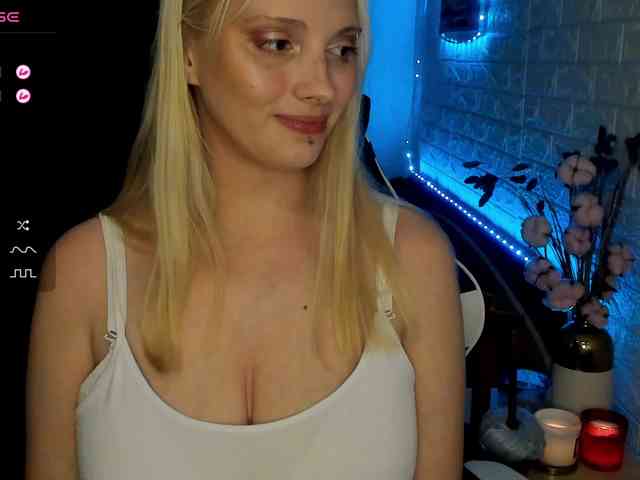 AmelieAndersen webcam