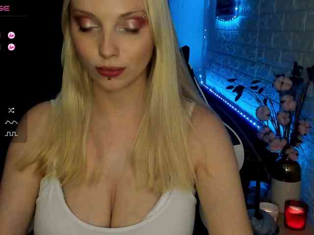 AmelieAndersen webcam