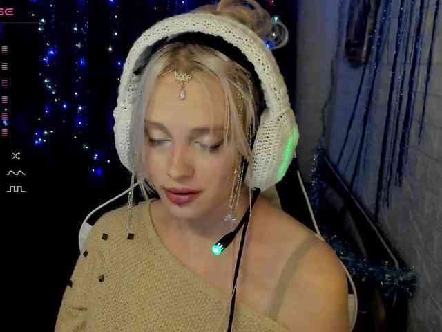 AmelieAndersen AmelieAndersen