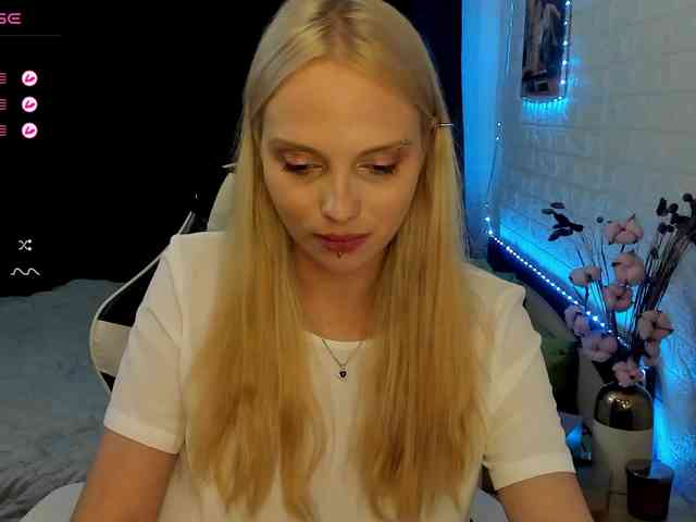 AmelieAndersen webcam