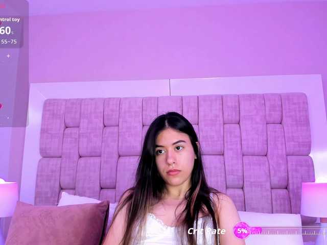  SashaCollinss chat room