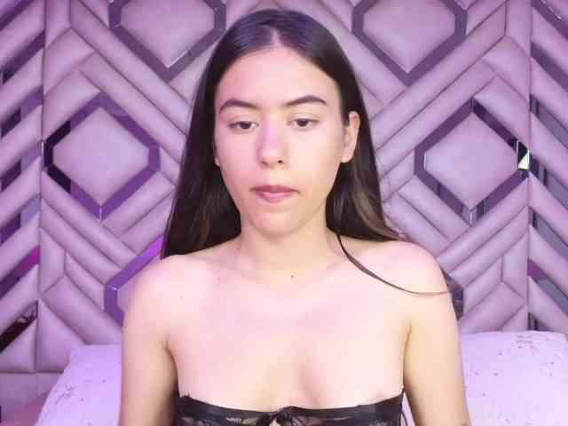 SashaCollinss SashaCollinss