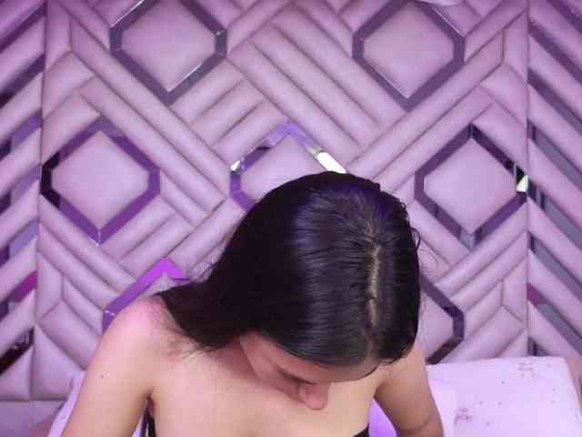 SashaCollinss SashaCollinss