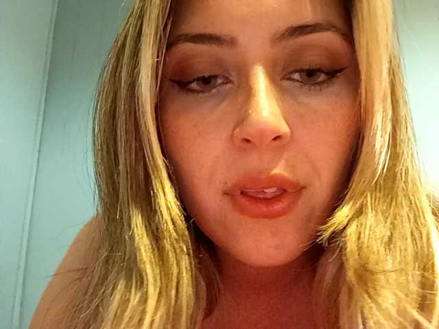 Blondcat777