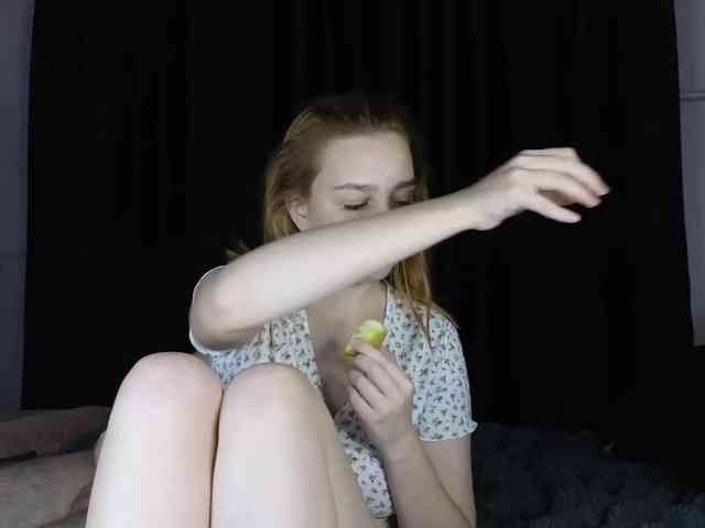 Sweet-Little-Lie Live Webcam on BongaCams