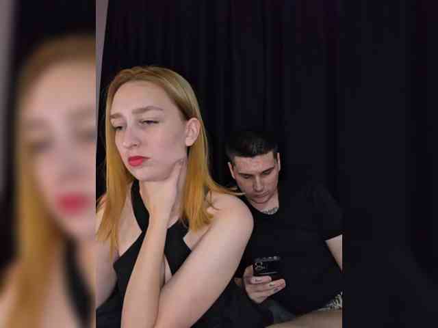Sweet-Little-Lie's webcam live show