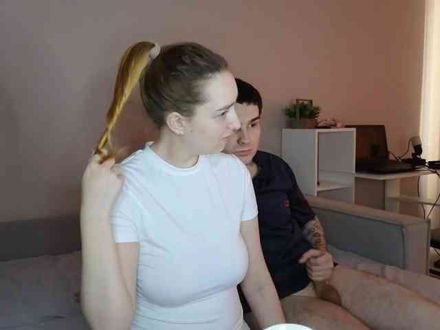 Sweet-Little-Lie webcam