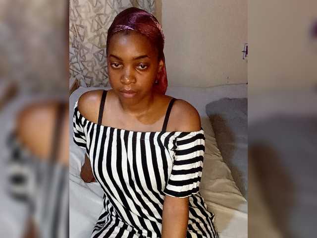 Maskbabe Live Cam on BongaCams